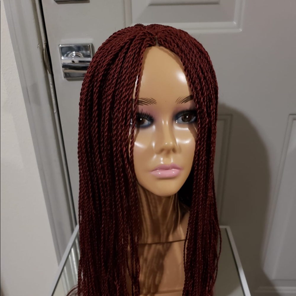 Braided wig - Picture 2 of 7